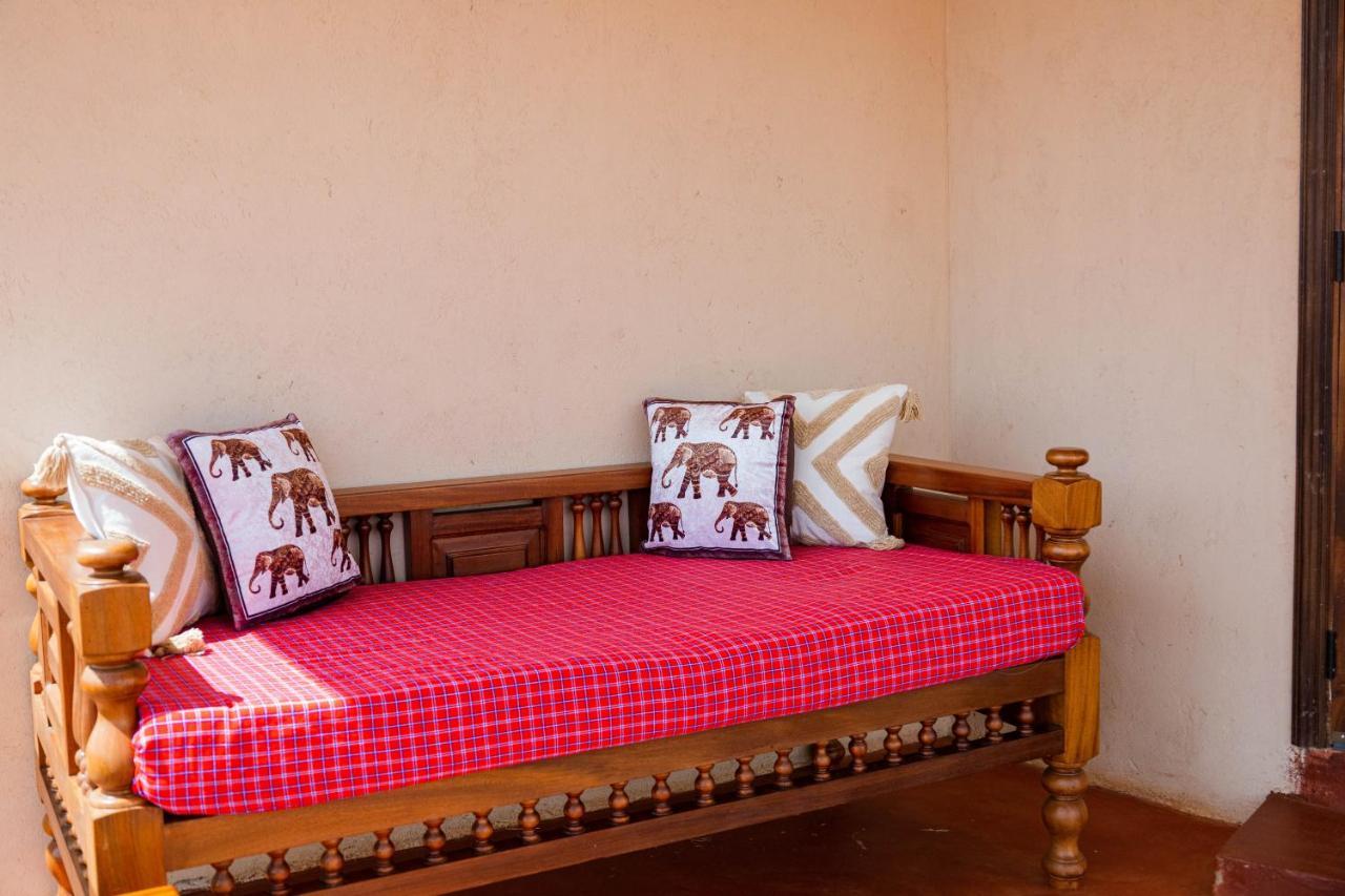 Wild Amboseli Ndovu Cottage. Экстерьер фото